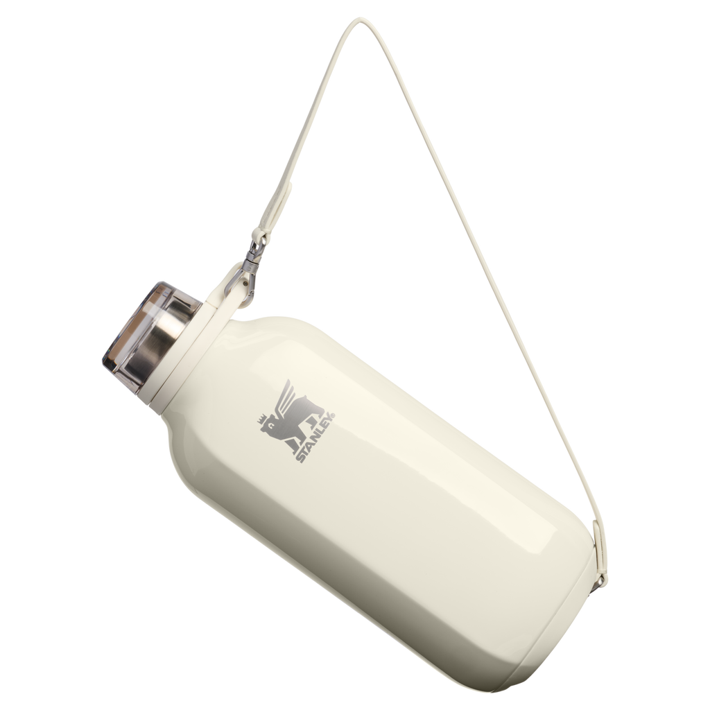 Stanley Clutch Bottle 16oz – Leakproof Wearable Water Bottle